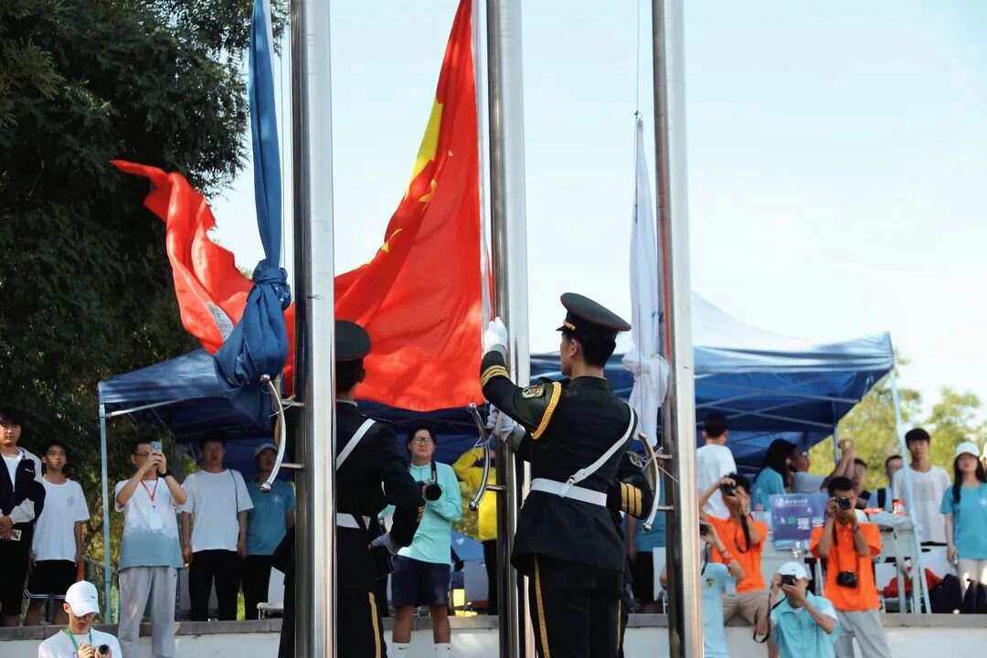 圣彼得堡队士气高昂，意气风发的简单介绍