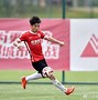 包含四川九牛球员面临艰难挑战，团队齐心协力突围的词条